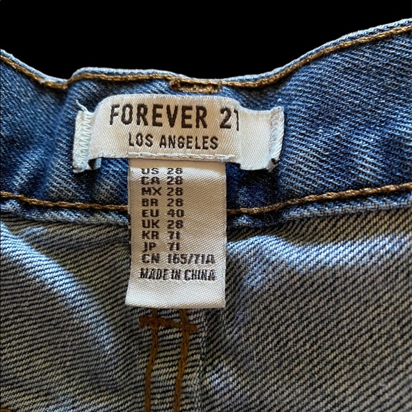 Forever 21 Distressed Jean Shorts - Picture 3 of 3
